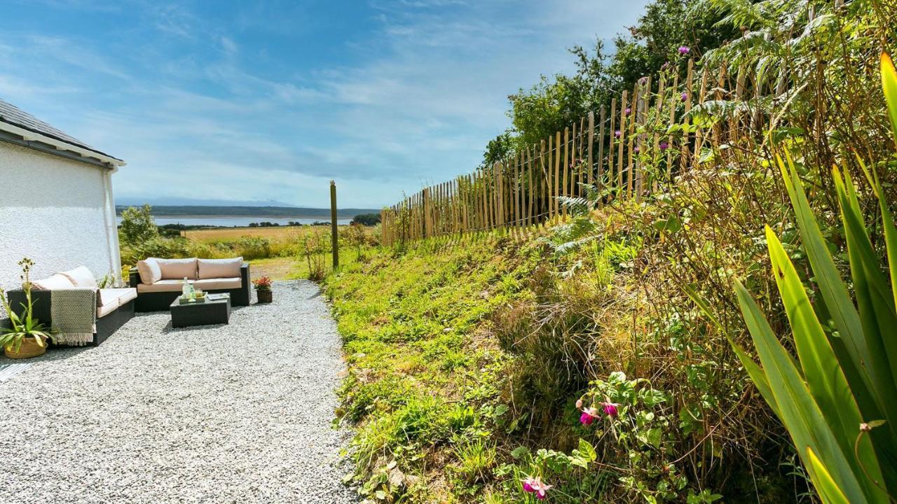 Tan Yr Allt Llangadwaladr  外观 照片